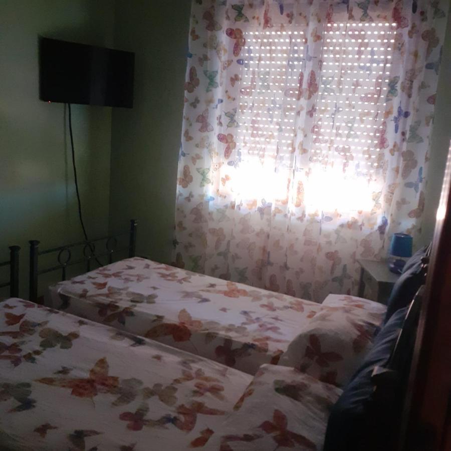 Bed and Breakfast L'Orchidea Di Ale Тиволи-Терме Экстерьер фото